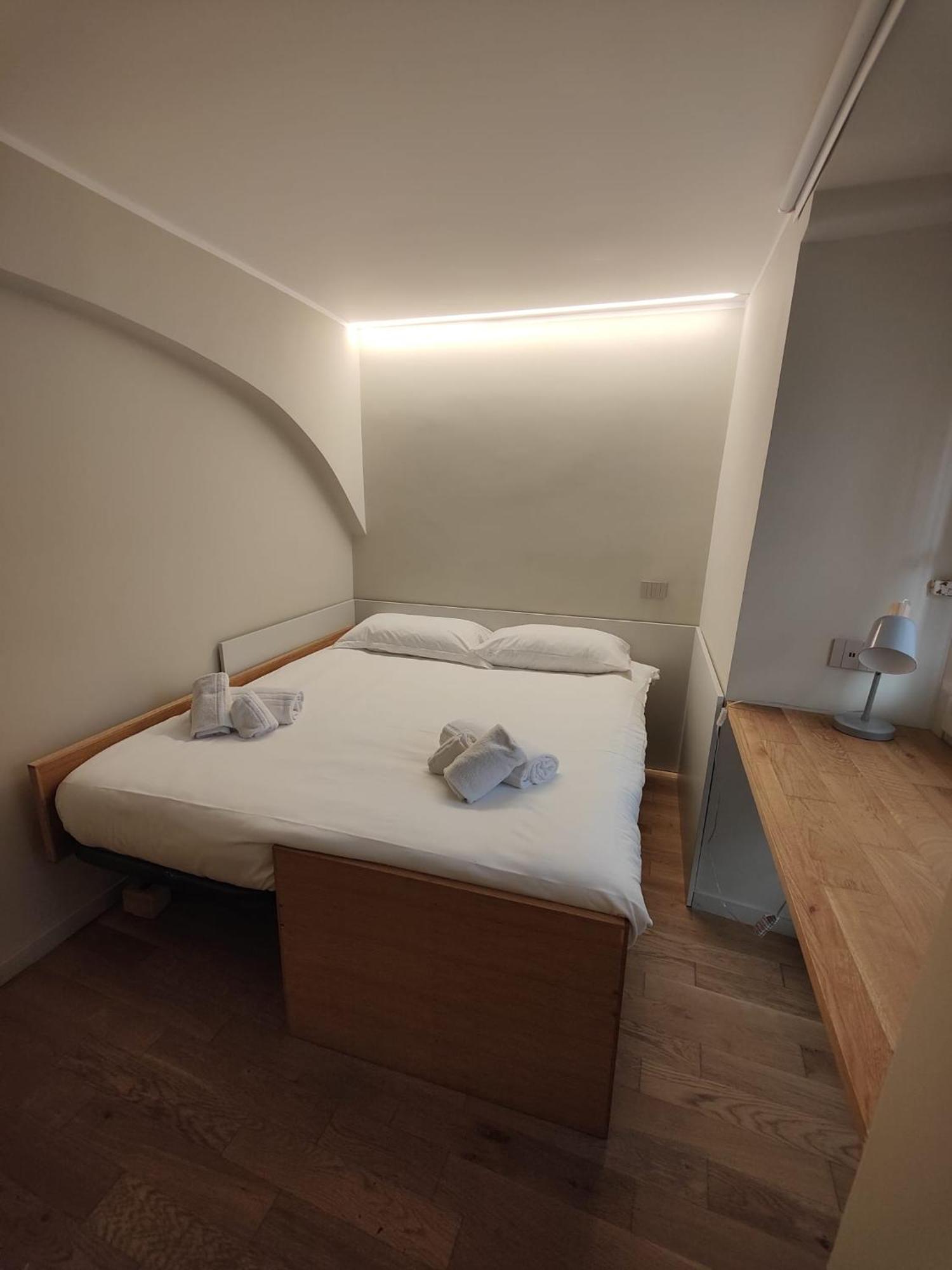 Crociferi Luxury Apartment Катанія Екстер'єр фото